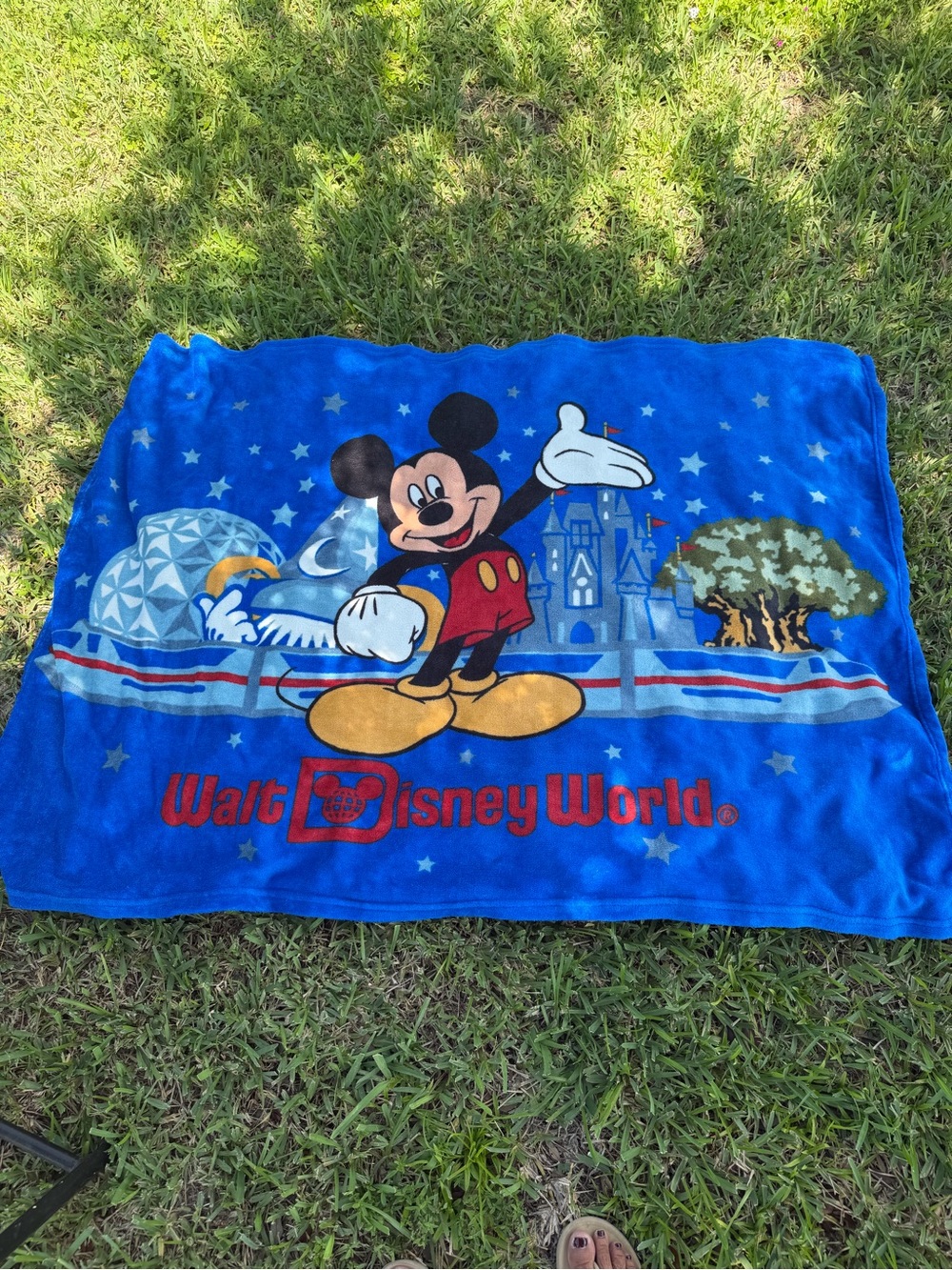 DISNEY PARKS WALT DISNEY WORLD FLEECE THROW BLANKET 60" x 40" MONORAIL RETRO